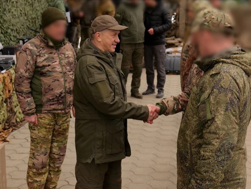 Юрий Трутнев: Дальний Восток помогает нашим бойцам на передовой